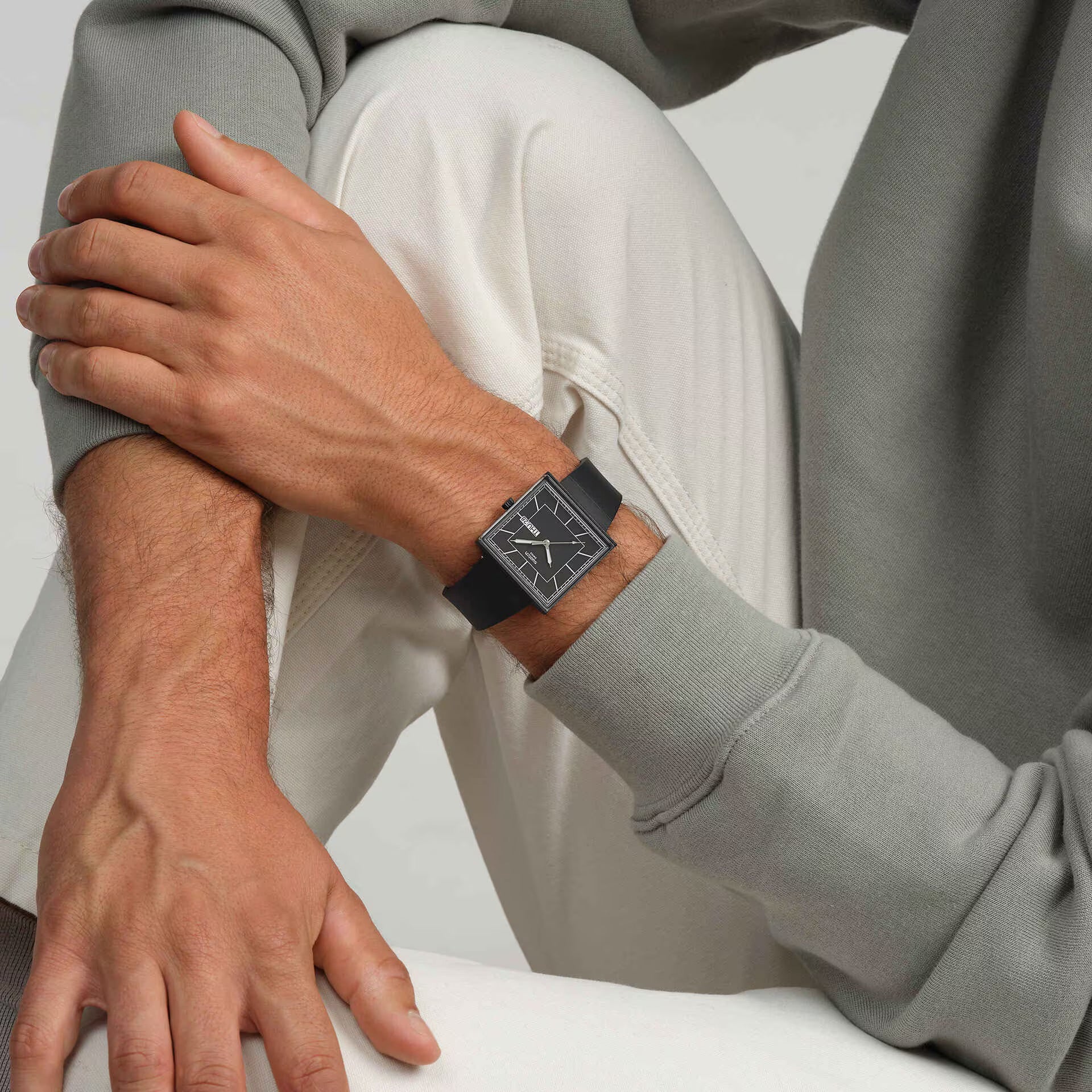 Orologio WHAT IF…BLACKAGAIN? Swatch