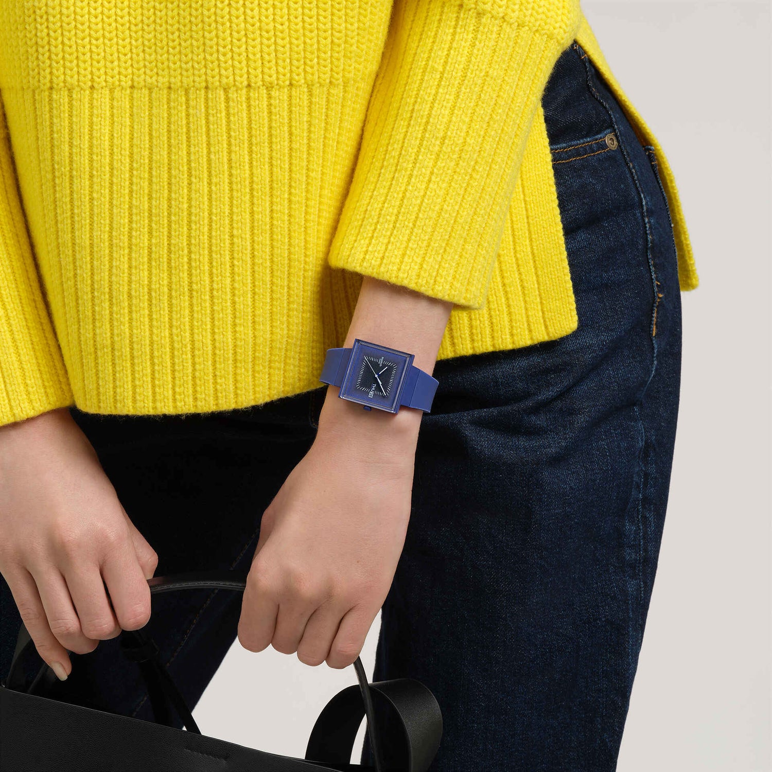 Orologio SQUARELY BLACKLIGHT Swatch