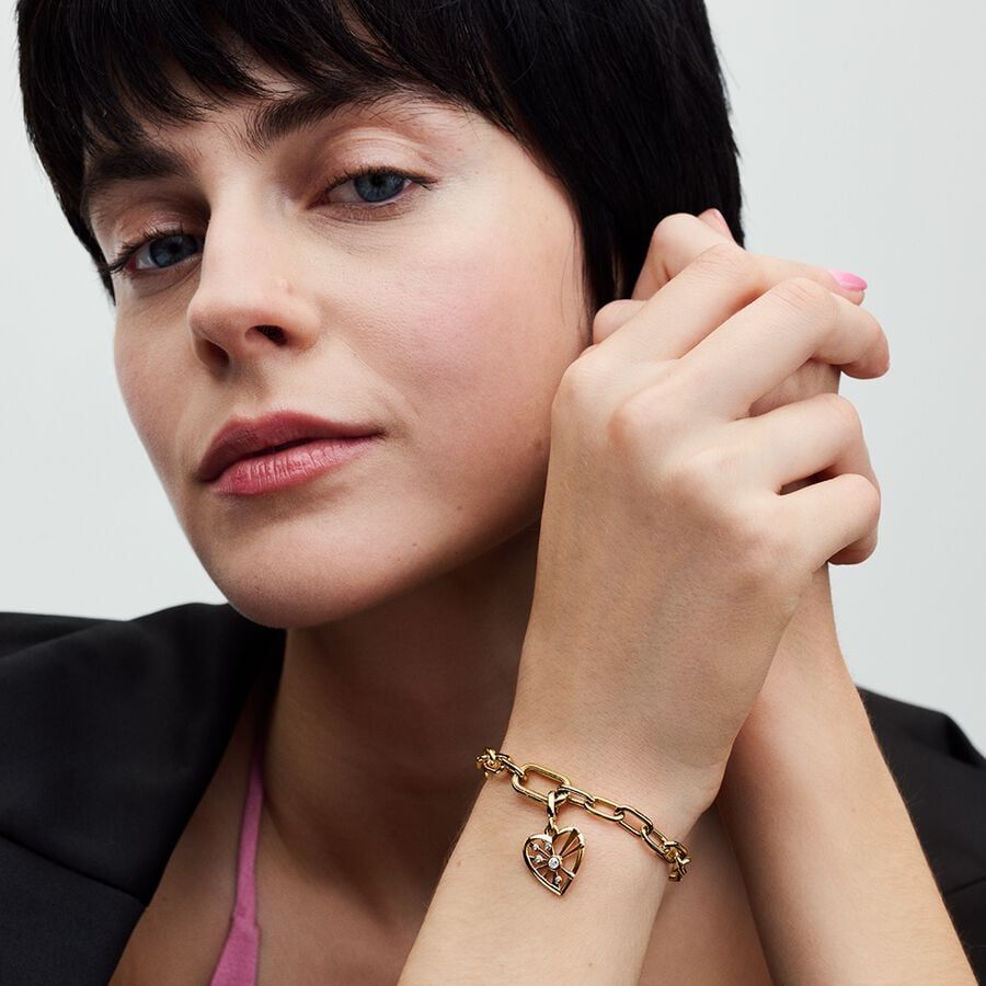 Charm MEDALLION HEART & RAYS Pandora 762691C01